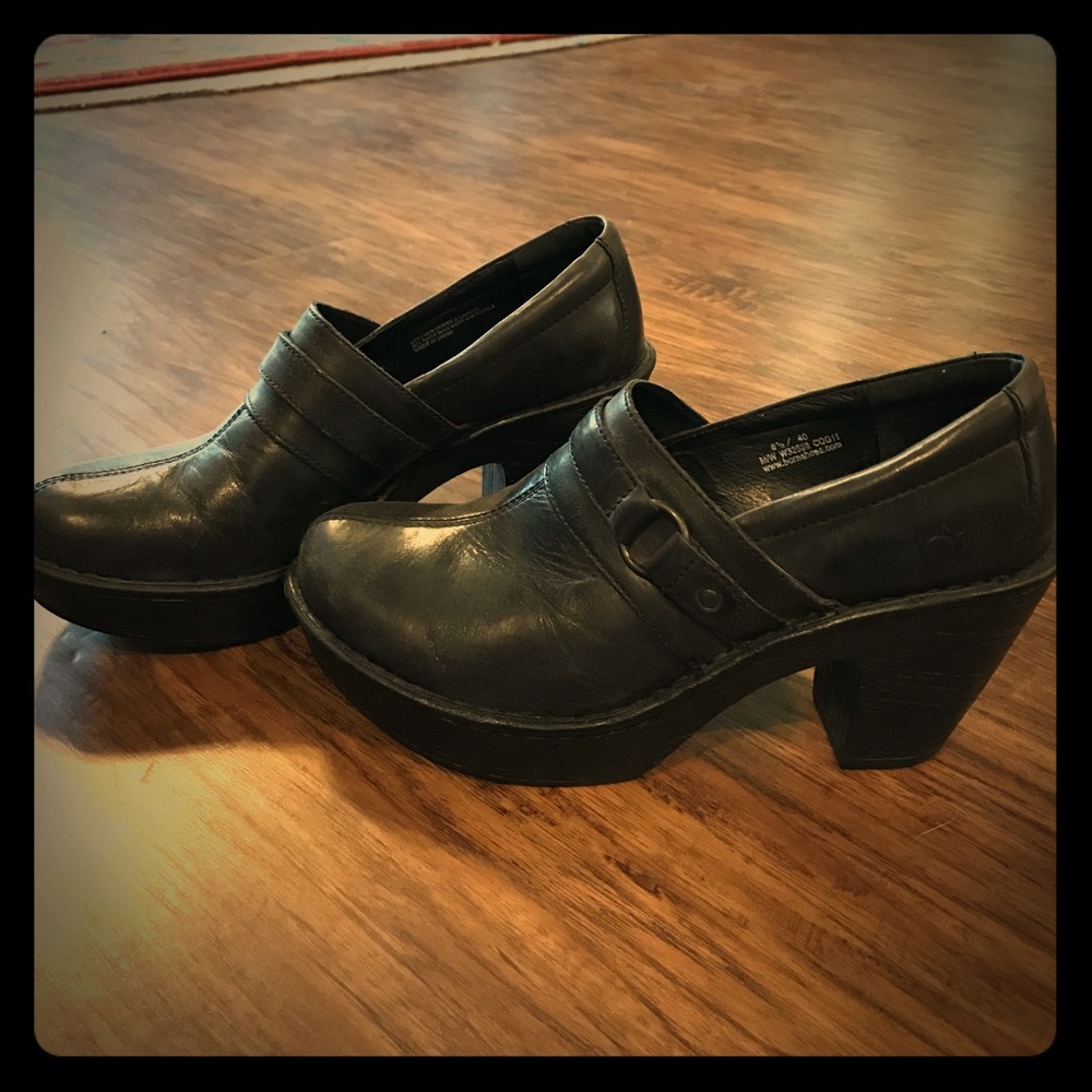 Born clog style shoes black leather size 8.5